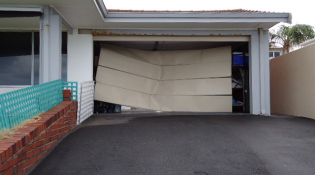 Garage door Insurance claims: what you need to know